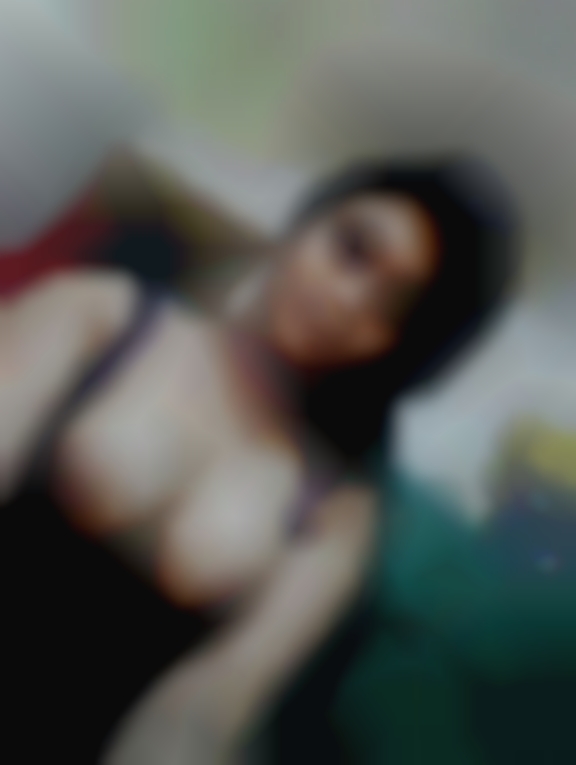 Just maybe I'll naked give you my girls kik *wink* near Glenville WV.